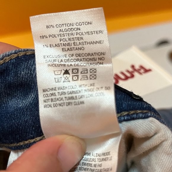 Lucky Brand Women's Mid Rise ‘Sweet’ Bootcut Jean – Size 10/30R - Picture 7 of 7